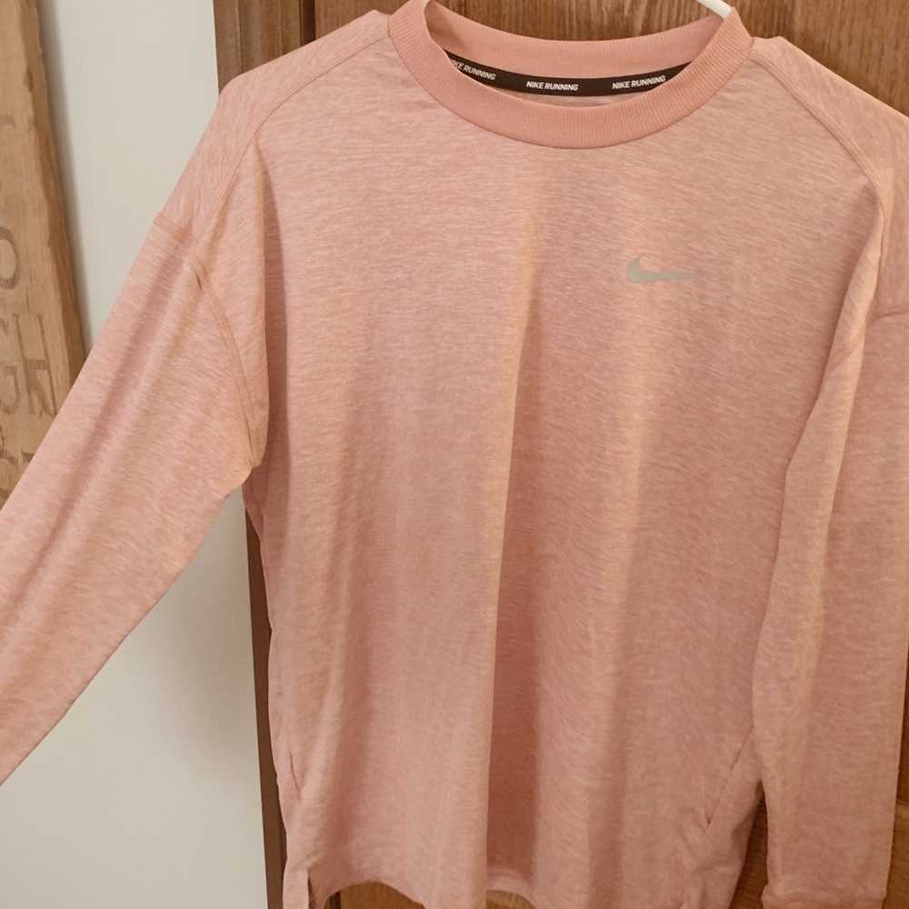 Nike | Dry Fit long sleeve top